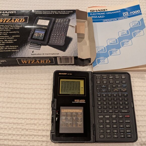 🧠 Vintage Sharp OZ-7000 Wizard PDA – Working w/ Box & Manual – Gold Scrap Bonus - Picture 1 of 7